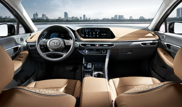 Hyundai Sonata thế hệ thứ 8 lộ diện: “lột xác” về thiết kế, nội thất giống xe Đức Hyundai Sonata thế hệ thứ 8 lộ diện: “lột xác” về thiết kế, nội thất giống xe Đức