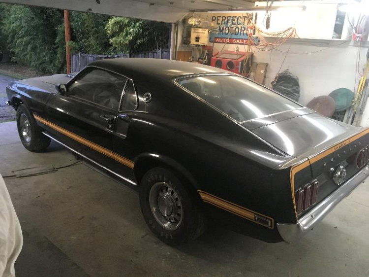 Chiếc Ford Mustang Mach 1 1969 được giữ trong gara 39 năm, giá 65k USD trên eBay