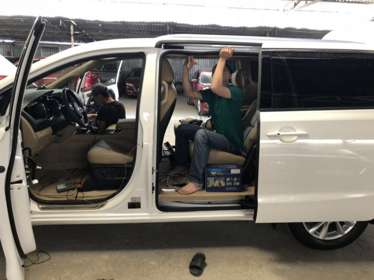 Camera 360 độ OWIN - An toàn tuyệt đối, ghi lại hành trình, vạch dẫn hướng Mercedes chính xác Camera 360 độ OWIN - An toàn tuyệt đối, ghi lại hành trình, vạch dẫn hướng Mercedes chính xác