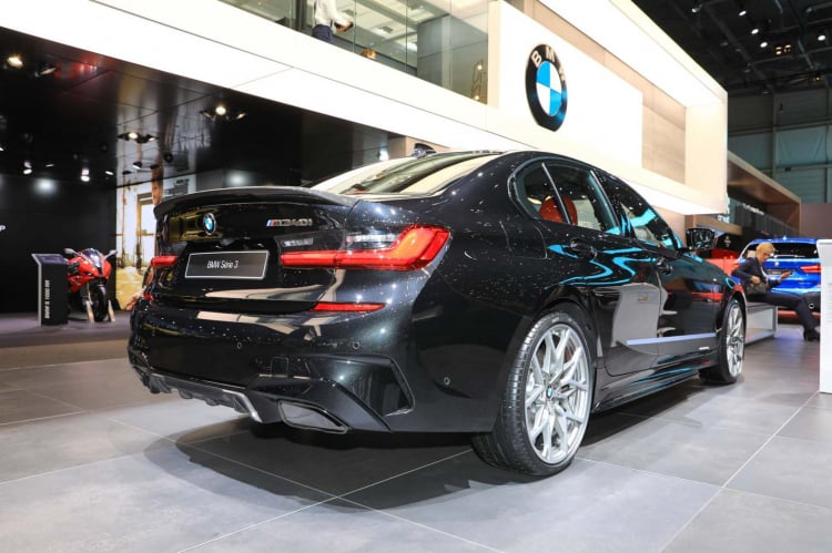 [GMS 2019] BMW M340i xDrive 2020: Phiên bản 3-Series hàng đầu chỉ “dưới cơ” M3