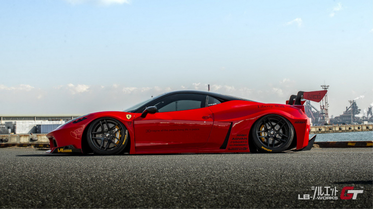 Liberty Walk ra mắt bộ kit wide-body mới cho Ferrari 458 Italia
