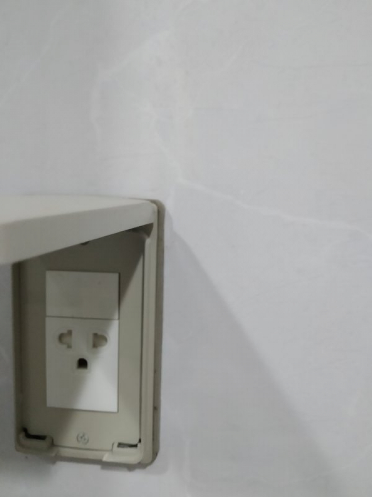 Hệ thống điện văn phòng nhỏ - nên làm có dây tiếp đất hay chỉ cần aptomat chống giật ? Hệ thống điện văn phòng nhỏ - nên làm có dây tiếp đất hay chỉ cần aptomat chống giật ?