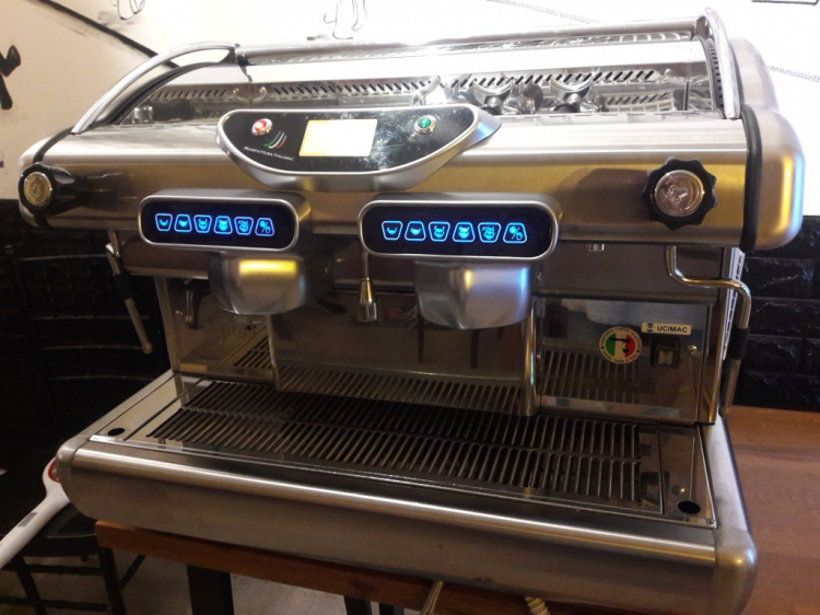 Nhờ tư vấn mở quán cafe nhân vụ Highlands Nhờ tư vấn mở quán cafe nhân vụ Highlands