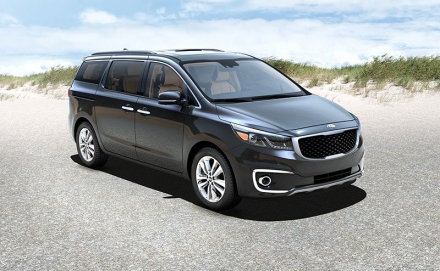 2017-Kia-Sedona-01.jpg