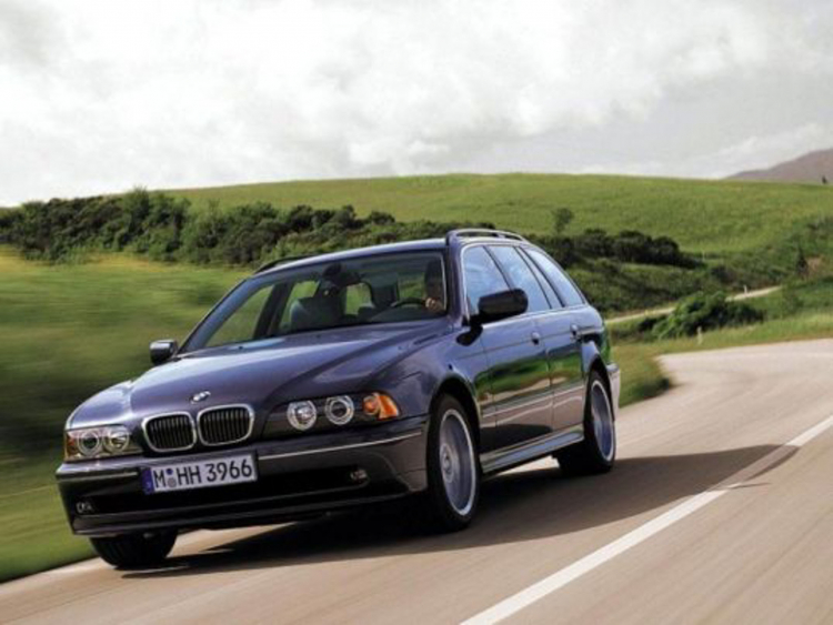 “Của lạ” BMW 520d Touring đời 2003 rao bán với giá 230 triệu tại TP. HCM