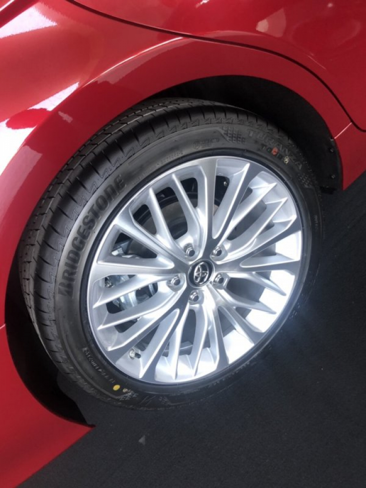 Toyota Camry thế hệ mới đã về đến Việt Nam; sắp sửa ra mắt Toyota Camry thế hệ mới đã về đến Việt Nam; sắp sửa ra mắt