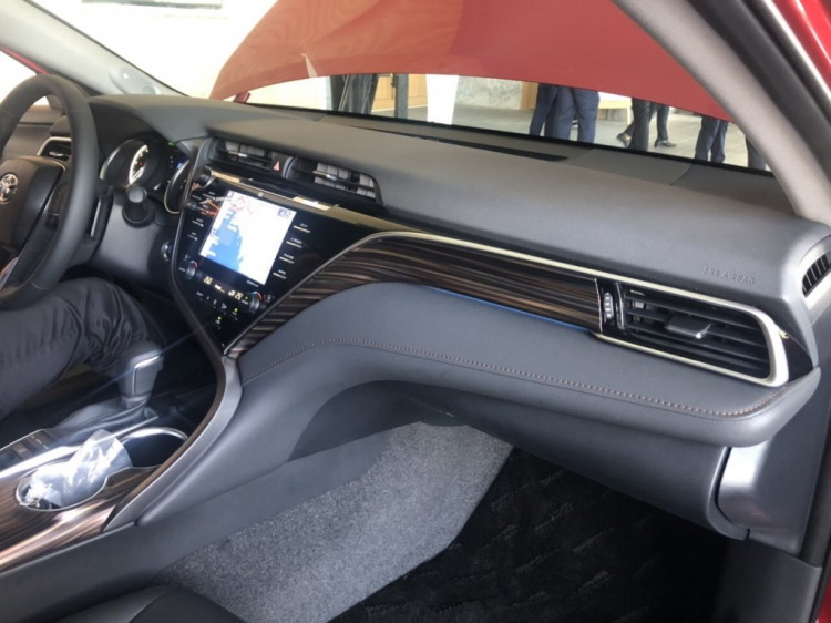 Toyota Camry thế hệ mới đã về đến Việt Nam; sắp sửa ra mắt Toyota Camry thế hệ mới đã về đến Việt Nam; sắp sửa ra mắt
