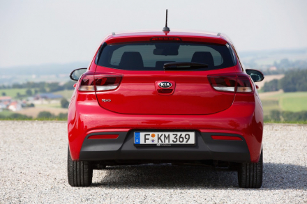 Kia Rio 2017 (10).jpg