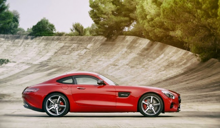 Mercedes-AMG GT S có giá 8,25 tỷ đồng khi về Việt Nam