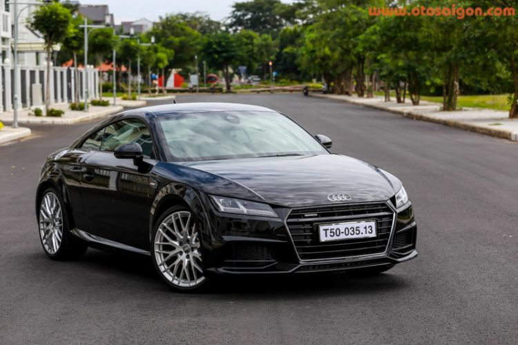 Sau vô lăng Audi TT 2015 đầu tiên tại Việt Nam