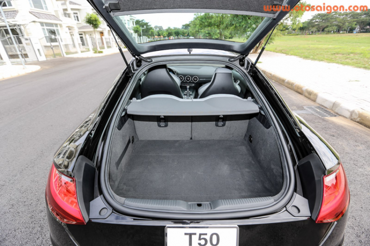 Sau vô lăng Audi TT 2015 đầu tiên tại Việt Nam Sau vô lăng Audi TT 2015 đầu tiên tại Việt Nam
