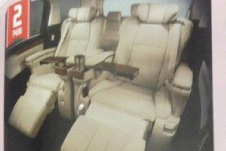 Lộ hình ảnh Toyota Alphard thế hệ thứ 3