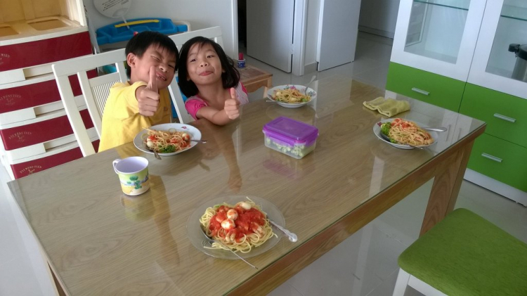 Chia sẽ khoảng khắc cha và con Chia sẽ khoảng khắc cha và con