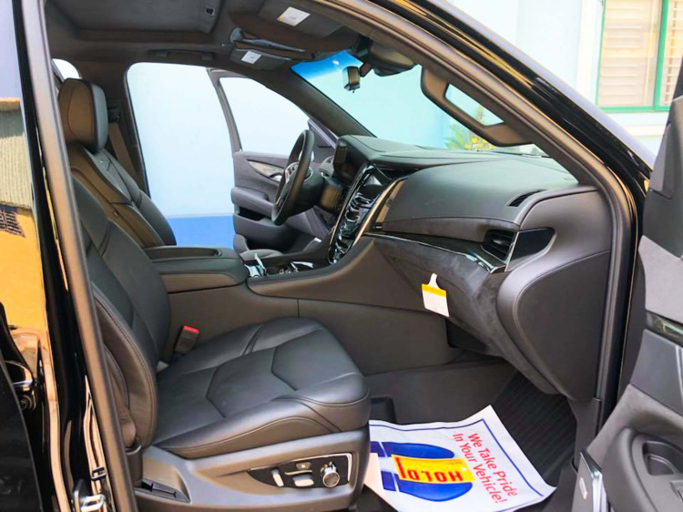 “Khủng long” Cadillac Escalade bản ESV Platinum 2019 có giá bán hơn 11 tỷ đồng tại Việt Nam