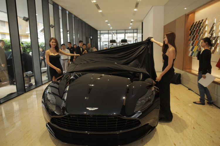 Aston Martin đã bán chính hãng ở Việt Nam, showroom tại Sài Gòn