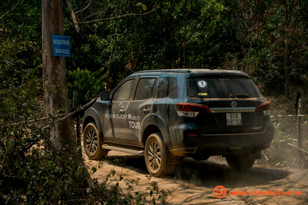 otosaigon_Nissan Terra ONE-13.jpg