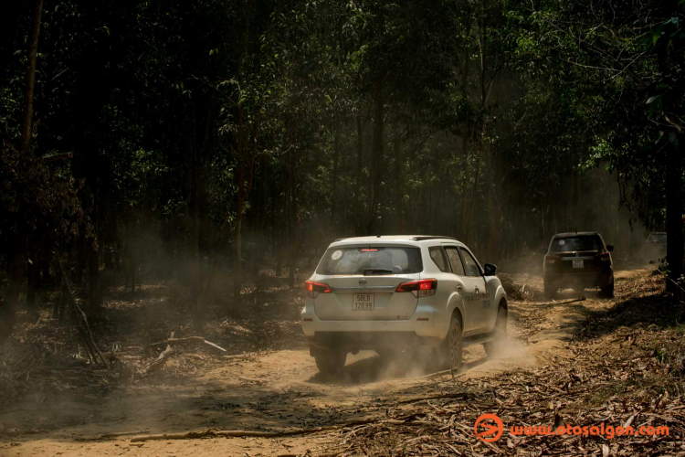 Nissan Terra - SUV dành cho người yêu thích cầm lái; điểm mạnh ở khung gầm và công nghệ an toàn Nissan Terra - SUV dành cho người yêu thích cầm lái; điểm mạnh ở khung gầm và công nghệ an toàn
