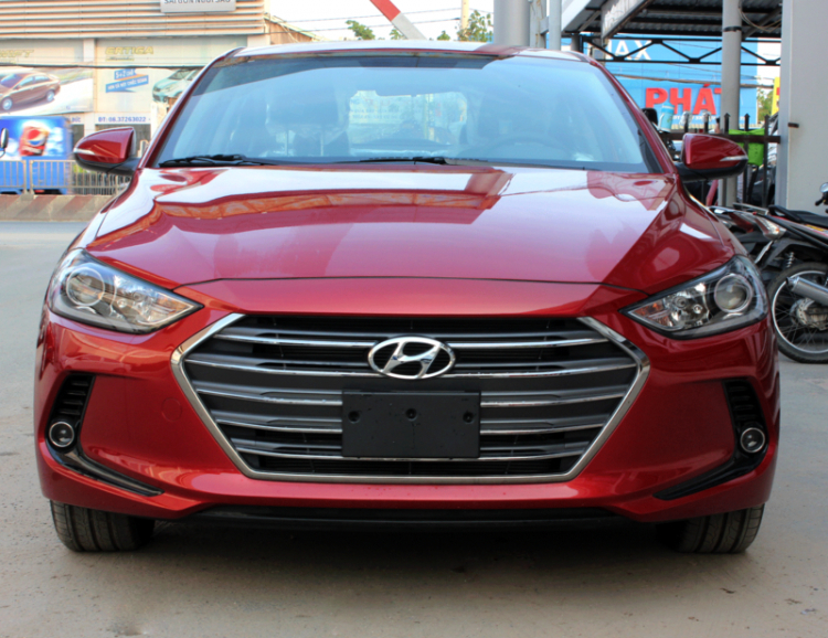 Long Khánh, Đồng Nai cần tư vấn và báo giá Hyundai Elantra 1.6AT đỏ