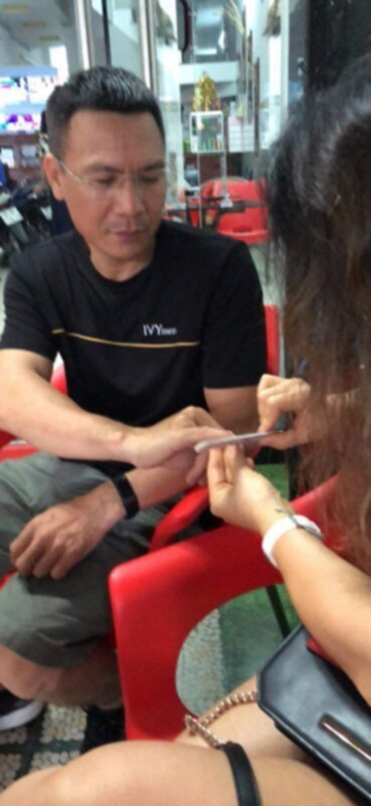 Bàn về đồng hồ Bàn về đồng hồ