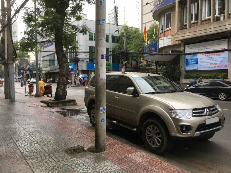 [Viết về Xế Yêu] Đánh Giá Mitsubishi Pajero Sport 4WD: Đúng nghĩa phương tiện