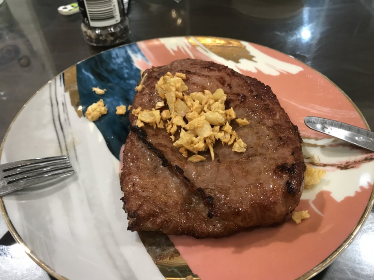 Mua thịt bò làm beef steak ở đâu Sài Gòn?