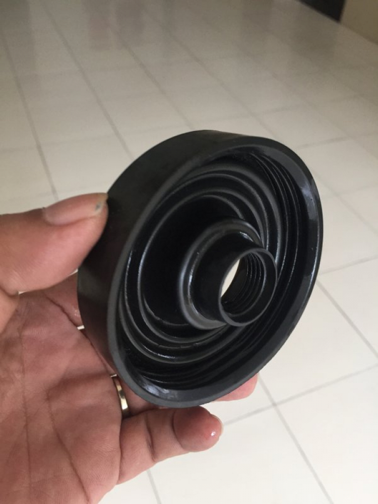 HELP ME !!! Chụp đèn pha ngăn bụi Mitsubitshi Jolie HELP ME !!! Chụp đèn pha ngăn bụi Mitsubitshi Jolie