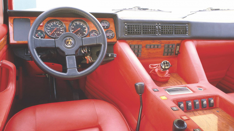otosaigon-lamborghini-lm002 (6).jpg