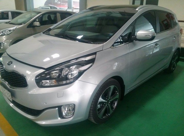 Chi tiết Kia Rondo hoàn toàn mới tại Việt Nam