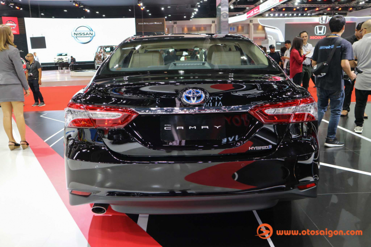 [BIMS 2019] Cận cảnh Toyota Camry thế hệ mới tại Thái; sắp bán ra ở Việt Nam