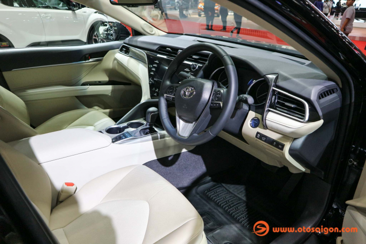 [BIMS 2019] Cận cảnh Toyota Camry thế hệ mới tại Thái; sắp bán ra ở Việt Nam