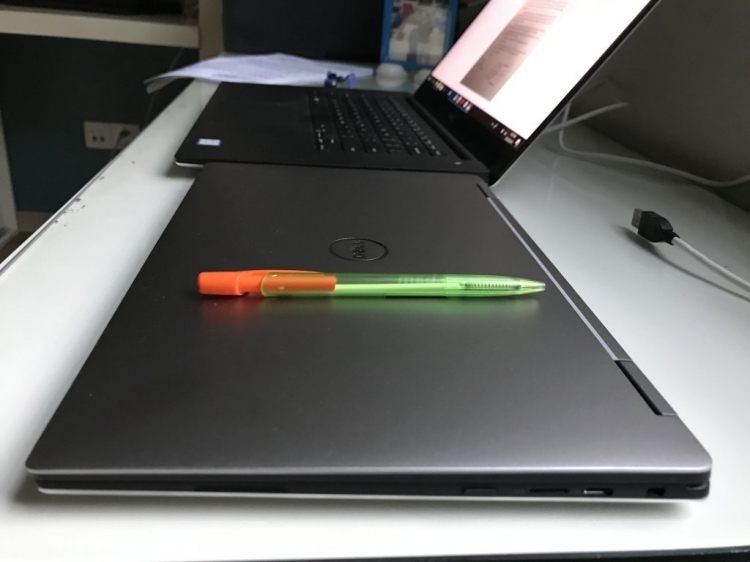 Laptop win nào phù hợp công việc văn phòng hay đi xe