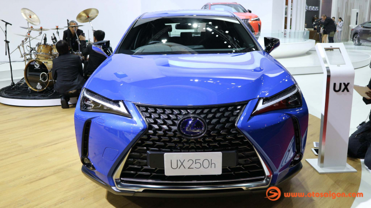 [BIMS 2019] Cận cảnh Lexus UX tại Bangkok Motor Show