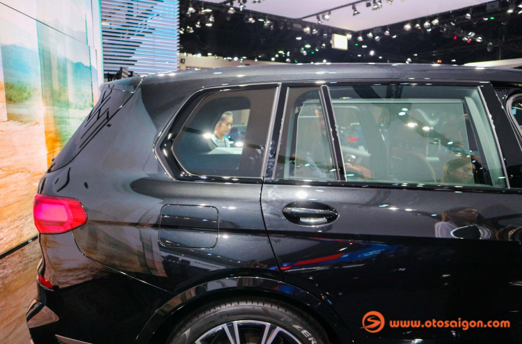 [BIMS 2019] Cận cảnh BMW X7 hoàn toàn mới: Chiếc “7 Series gầm cao” có giá hơn 6,5 tỷ tại Thái Lan