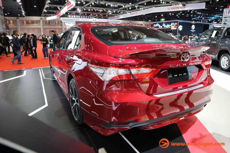 [BIMS 2019] Chiêm ngưỡng phiên bản thể thao Toyota Camry TRD Sportivo