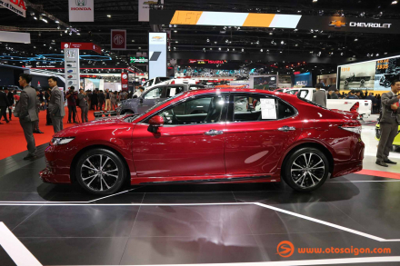 otosaigon_Toyota Camry TRD -12.jpg