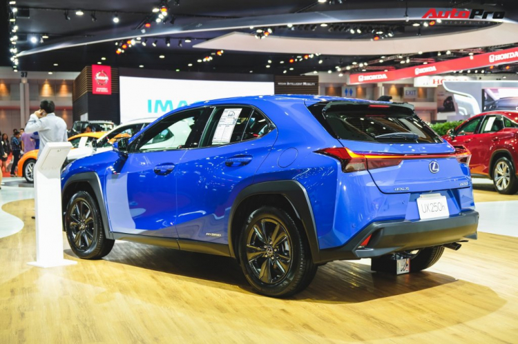Em lên đời xe từ i10: Nên chọn mua Hyundai Kona hay Kia Cerato mới? Em lên đời xe từ i10: Nên chọn mua Hyundai Kona hay Kia Cerato mới?
