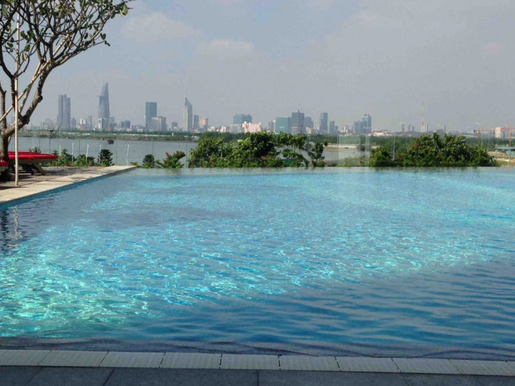 Khách sạn nào ở Sài gòn có hồ bơi đẹp cho f1 Khách sạn nào ở Sài gòn có hồ bơi đẹp cho f1