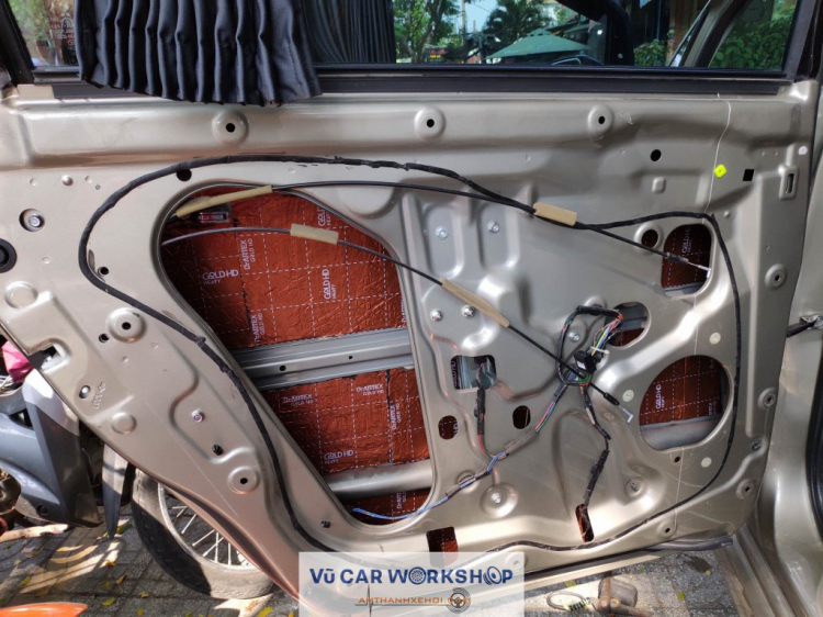 Vũ Car Workshop: Chuyên độ "âm thanh - hình ảnh -  mâm - body" cho xe hơi.
