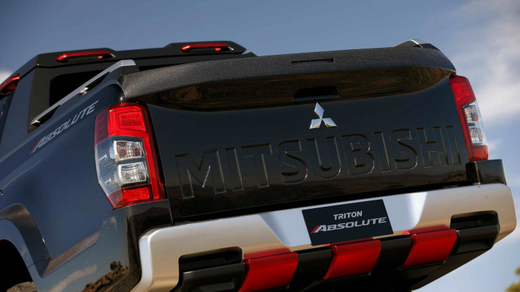 [BIMS 2019] Mitsubishi Triton Absolute: Đối trọng với Ford Ranger Raptor