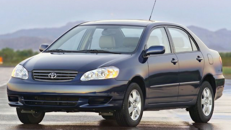 Em có nên mua xe Toyota Corolla Altis 1.8G 2003 (số sàn) đã đi 160.000km: Bán giá 180 triệu?