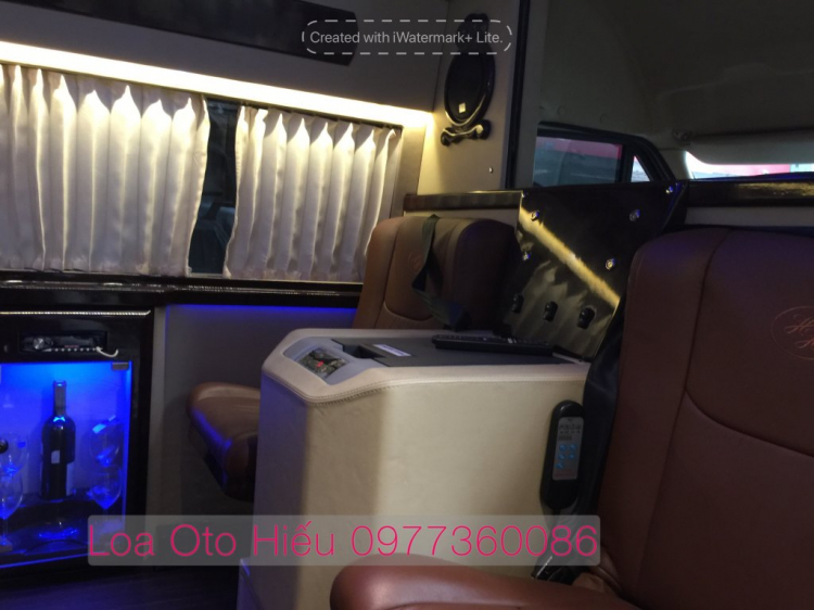 Độ Limousine và nâng cấp âm thanh cho Transit