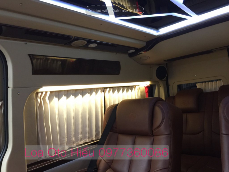 Độ Limousine và nâng cấp âm thanh cho Transit