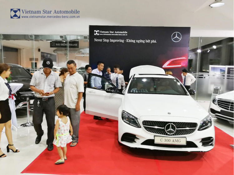 Ấn tượng với Mercedes C-Class 2019 trong chuỗi sự kiện ra mắt của Vietnam Star Ấn tượng với Mercedes C-Class 2019 trong chuỗi sự kiện ra mắt của Vietnam Star