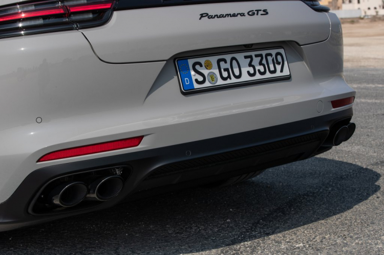 Chi tiết Porsche Panamera GTS 2019 giá hơn 10 tỷ, đắt hơn cả S63 AMG!!