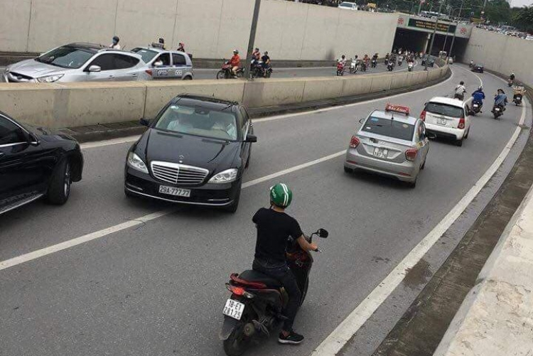 Đinh chống chạy ngược chiều: Có nên áp dụng ở Việt Nam?