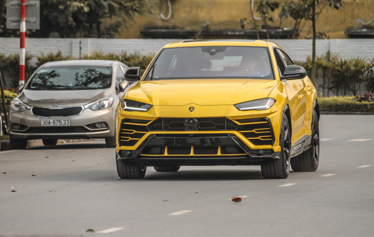 Ngắm nhìn những mẫu SUV đắt giá tại Việt Nam; có Urus, G63, Q8 và Range Rover 2019