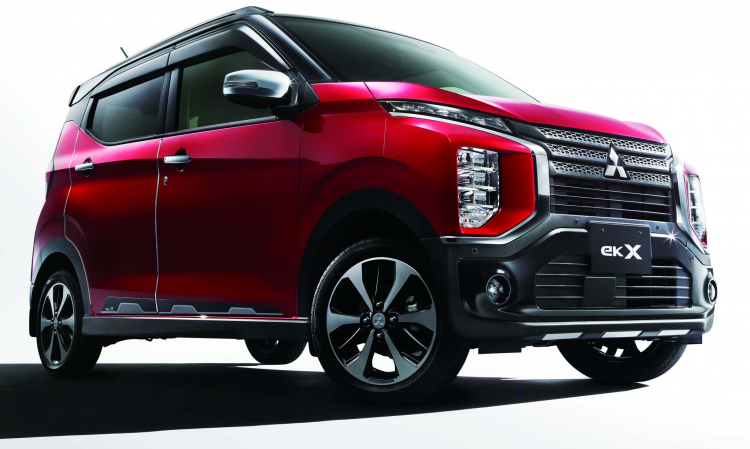 Mitsubishi ra mắt eK mới tại Nhật: Chiếc "Kei car" nhỏ gọn có hệ thống lái bán tự động