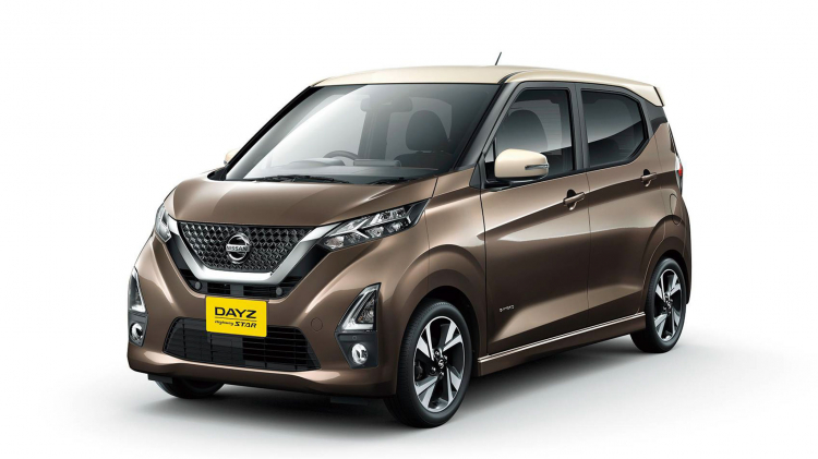 Mitsubishi ra mắt eK mới tại Nhật: Chiếc "Kei car" nhỏ gọn có hệ thống lái bán tự động