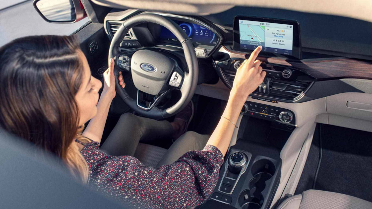 Ford ra mắt Escape 2020 thế hệ thứ 4 hoàn toàn mới: Kẻ thách thức Toyota RAV4 Ford ra mắt Escape 2020 thế hệ thứ 4 hoàn toàn mới: Kẻ thách thức Toyota RAV4