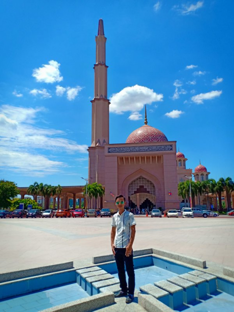 Mời các bác khoe ảnh đẹp trong những chuyến du Xuân Kỷ Hợi 2019 Mời các bác khoe ảnh đẹp trong những chuyến du Xuân Kỷ Hợi 2019